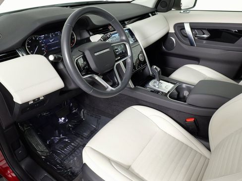 Used 2023 Land Rover Discovery Sport S image 34