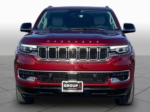 Used 2024 Jeep Wagoneer 2WD w/ Premium Group I image 4