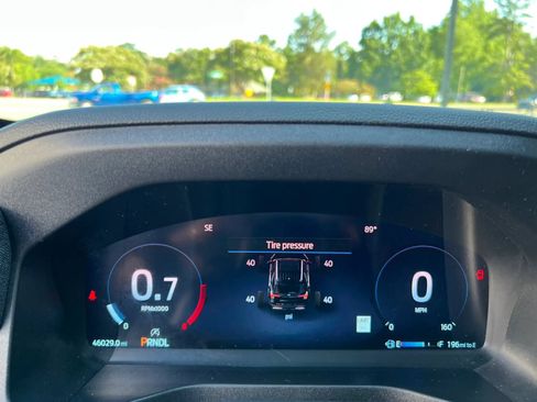 Used 2025 Ford Explorer ST-Line w/ ST-Line Street Pack AWD/4WD image 19