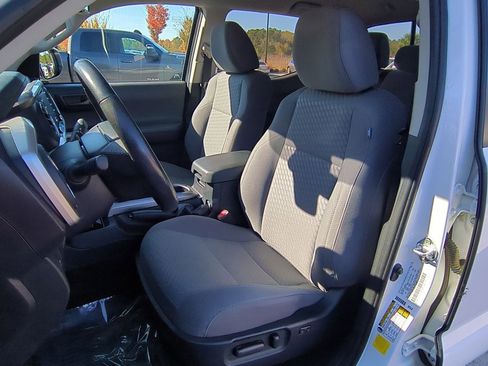 Used 2023 Toyota Tacoma SR5 image 15