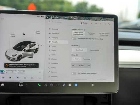 Used 2021 Tesla Model 3 Standard Range Plus RWD image 12