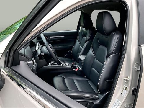 Used 2025 MAZDA CX-5 AWD 2.5 S w/ Select Package image 9