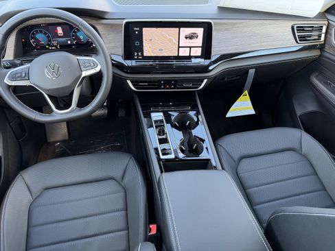 New 2026 Volkswagen Atlas SEL image 13