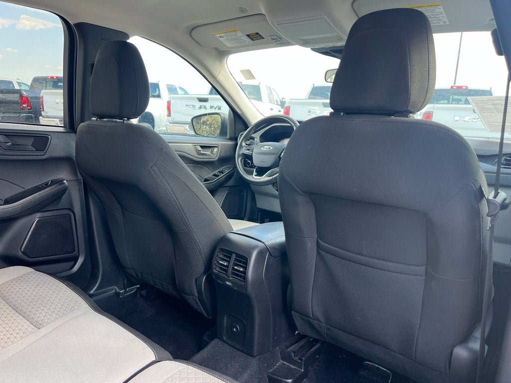 Used 2023 Ford Escape Active w/ Tech Pack #1 FWD image 26