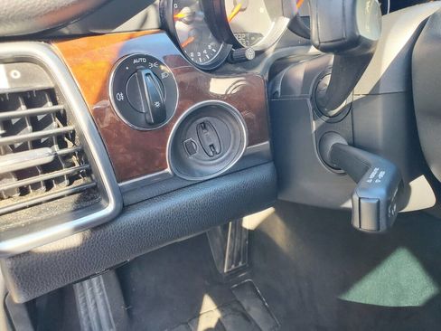 Used 2011 Porsche Panamera 4 image 14