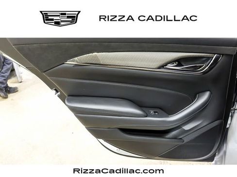 Certified 2018 Cadillac CTS V w/ Luxury Package RWD image 19