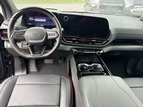Used 2025 Chevrolet Silverado EV RST image 16