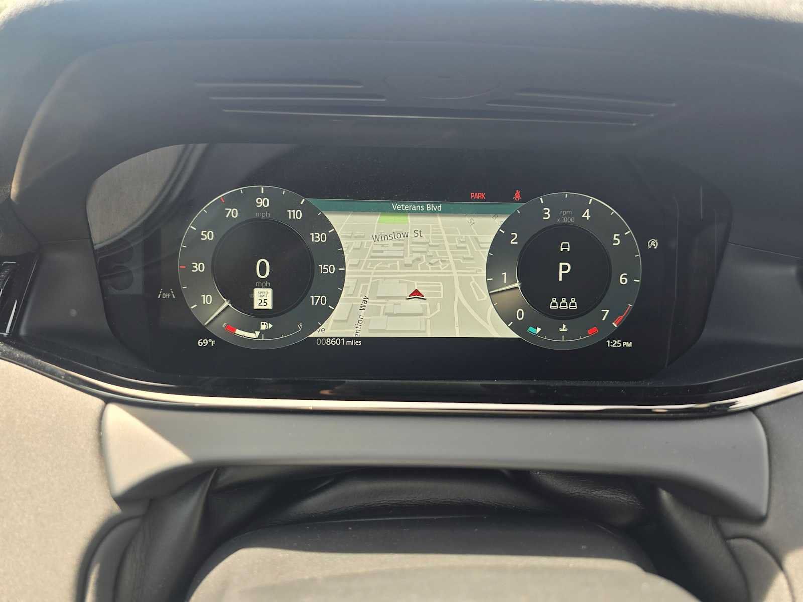 Used 2026 Land Rover Range Rover Evoque Dynamic SE AWD/4WD image 26