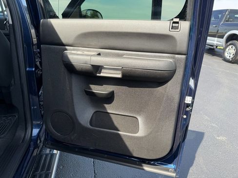 Used 2011 GMC Sierra 1500 SLE w/ Power Tech Package image 31