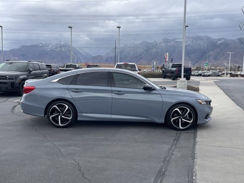 Used 2022 Honda Accord Sport image 30