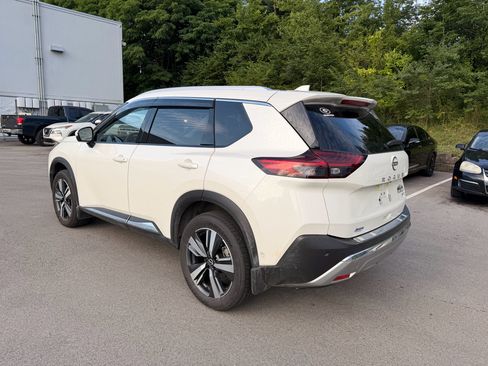Certified 2023 Nissan Rogue Platinum w/ Platinum Premium Package AWD/4WD image 5