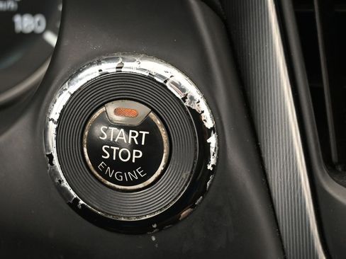 Used 2020 INFINITI Q60 3.0t Luxe image 30