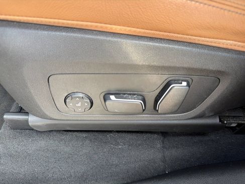 Used 2024 BMW X3 sDrive30i w/ Convenience Package RWD image 24
