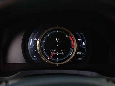 Used 2017 Lexus IS 200t F Sport image 33