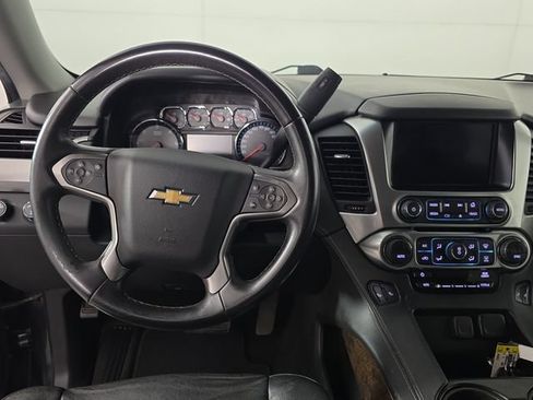 Used 2018 Chevrolet Tahoe LT AWD/4WD image 10