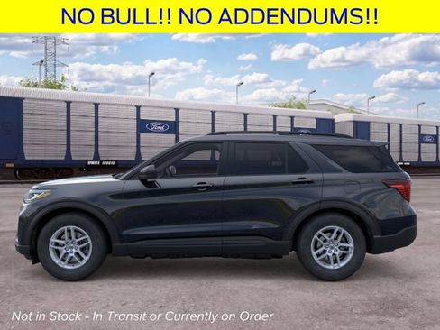 New 2026 Ford Explorer Active w/ Active Comfort Package RWD image 3