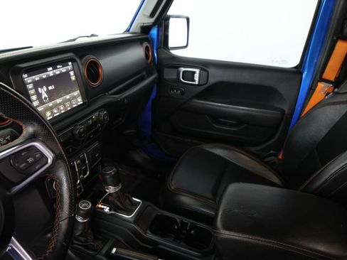 Used 2021 Jeep Gladiator Mojave AWD/4WD image 18
