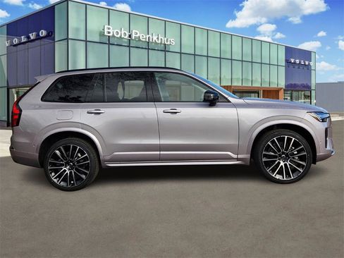 New 2026 Volvo XC90 B6 Ultra w/ Lounge Package image 29