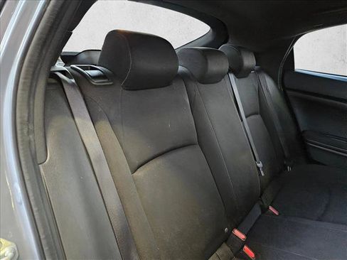 Used 2019 Honda Civic Sport image 14