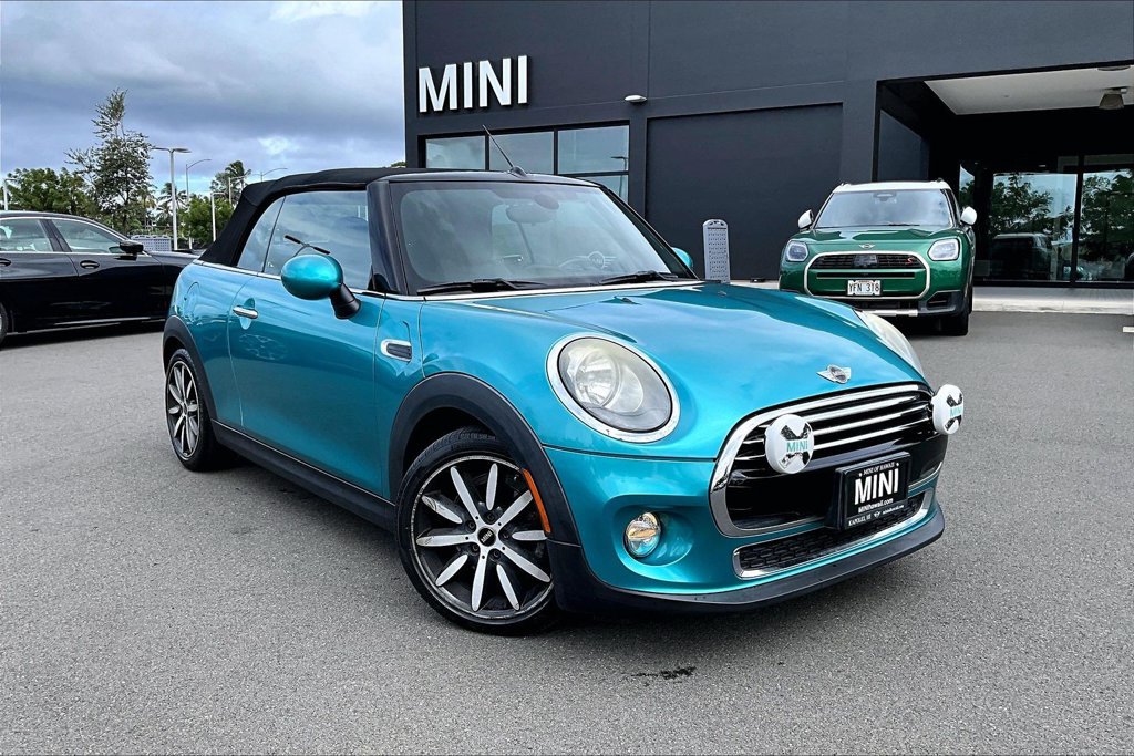 Used 2017 MINI Cooper Convertible FWD image 32