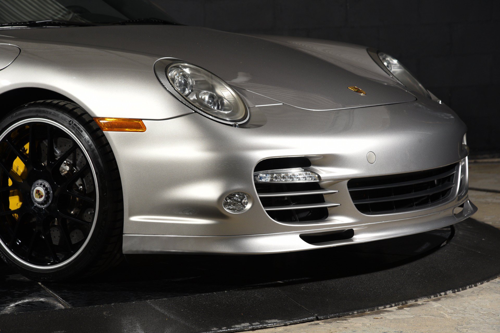 Used 2013 Porsche 911 Turbo S AWD/4WD image 14