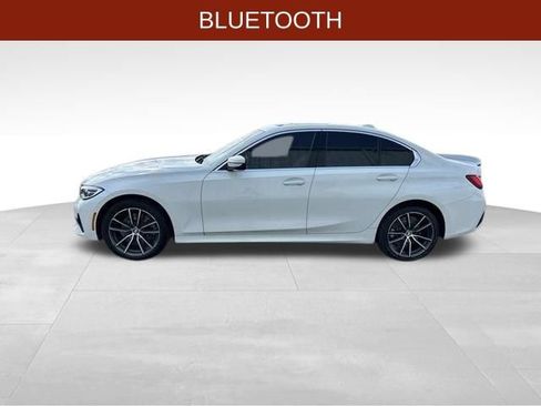 Used 2019 BMW 330i xDrive Sedan w/ Convenience Package AWD/4WD image 4