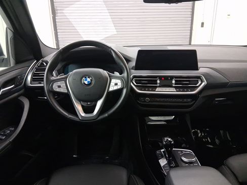 Used 2024 BMW X3 sDrive30i image 4