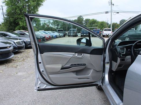 Used 2015 Honda Civic EX-L image 12
