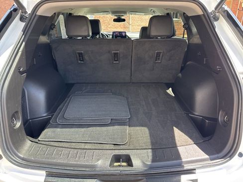 Used 2023 Chevrolet Blazer LT AWD/4WD image 7