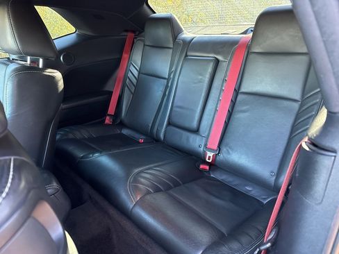 Used 2018 Dodge Challenger SRT Hellcat image 36