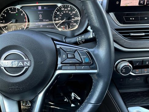 Certified 2023 Nissan Altima 2.5 SV w/ SV Premium Package AWD/4WD image 15