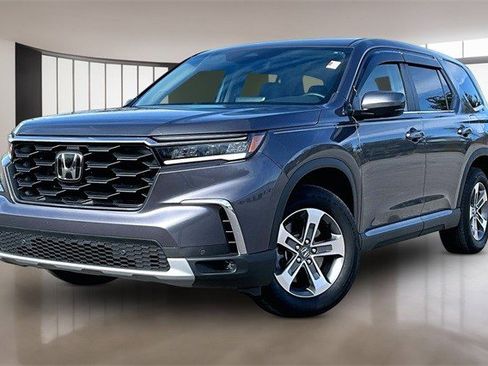 Certified 2025 Honda Pilot EX-L image 1