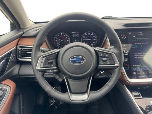 Used 2020 Subaru Outback Touring AWD/4WD image 15