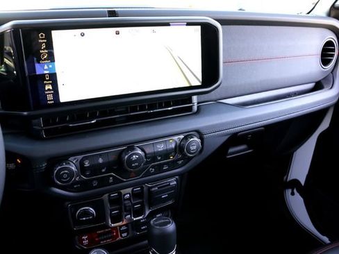 New 2026 Jeep Gladiator Rubicon image 13