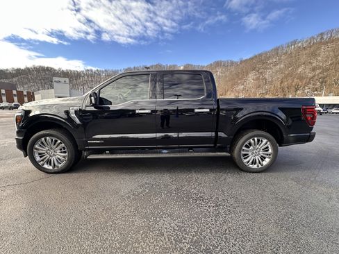 New 2026 Ford F150 Platinum w/ Equipment Group 703A Plus AWD/4WD image 24