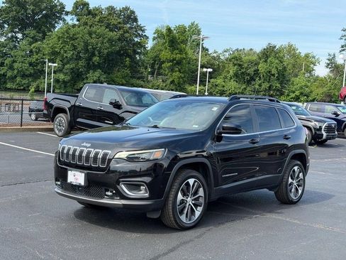Used 2022 Jeep Cherokee Limited w/ Elite Package AWD/4WD image 8