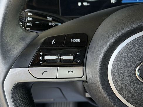 Used 2023 Hyundai Elantra SEL w/ Convenience Package FWD image 15