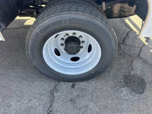 New 2025 Ford F550 4x4 Crew Cab Super Duty image 43