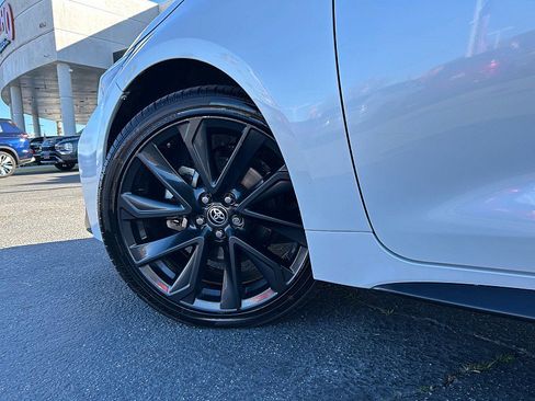 Used 2023 Toyota Corolla SE image 16