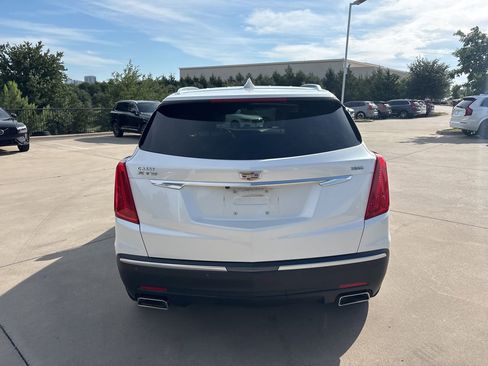 Used 2018 Cadillac XT5 FWD image 6