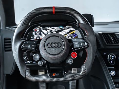 Used 2017 Audi R8 V10 plus AWD/4WD image 36