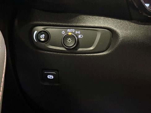 Used 2019 Chevrolet Blazer RS image 44