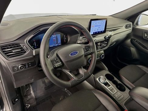 Used 2025 Ford Escape ST-Line Select AWD/4WD image 10