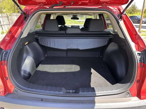 Used 2022 Toyota Corolla Cross LE w/ Moonroof Package AWD/4WD image 7