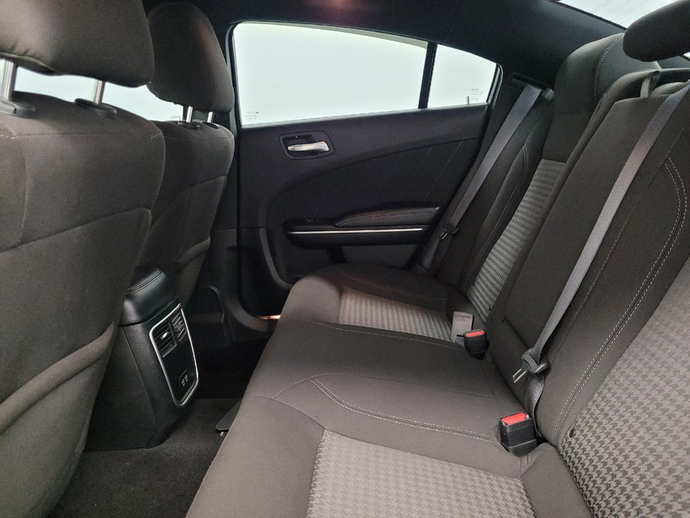 Used 2023 Dodge Charger SXT RWD image 18