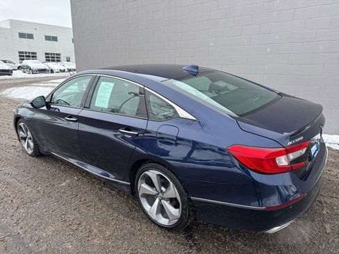 Certified 2018 Honda Accord Touring image 12