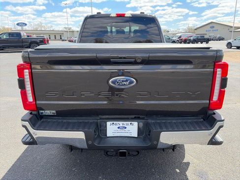 Used 2024 Ford F250 Lariat w/ Chrome Package AWD/4WD image 4