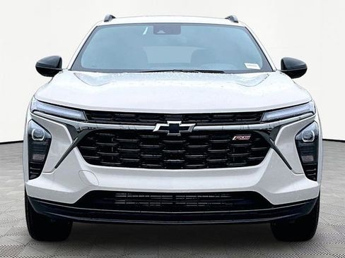 New 2026 Chevrolet Trax RS w/ Driver Confidence Package FWD image 2