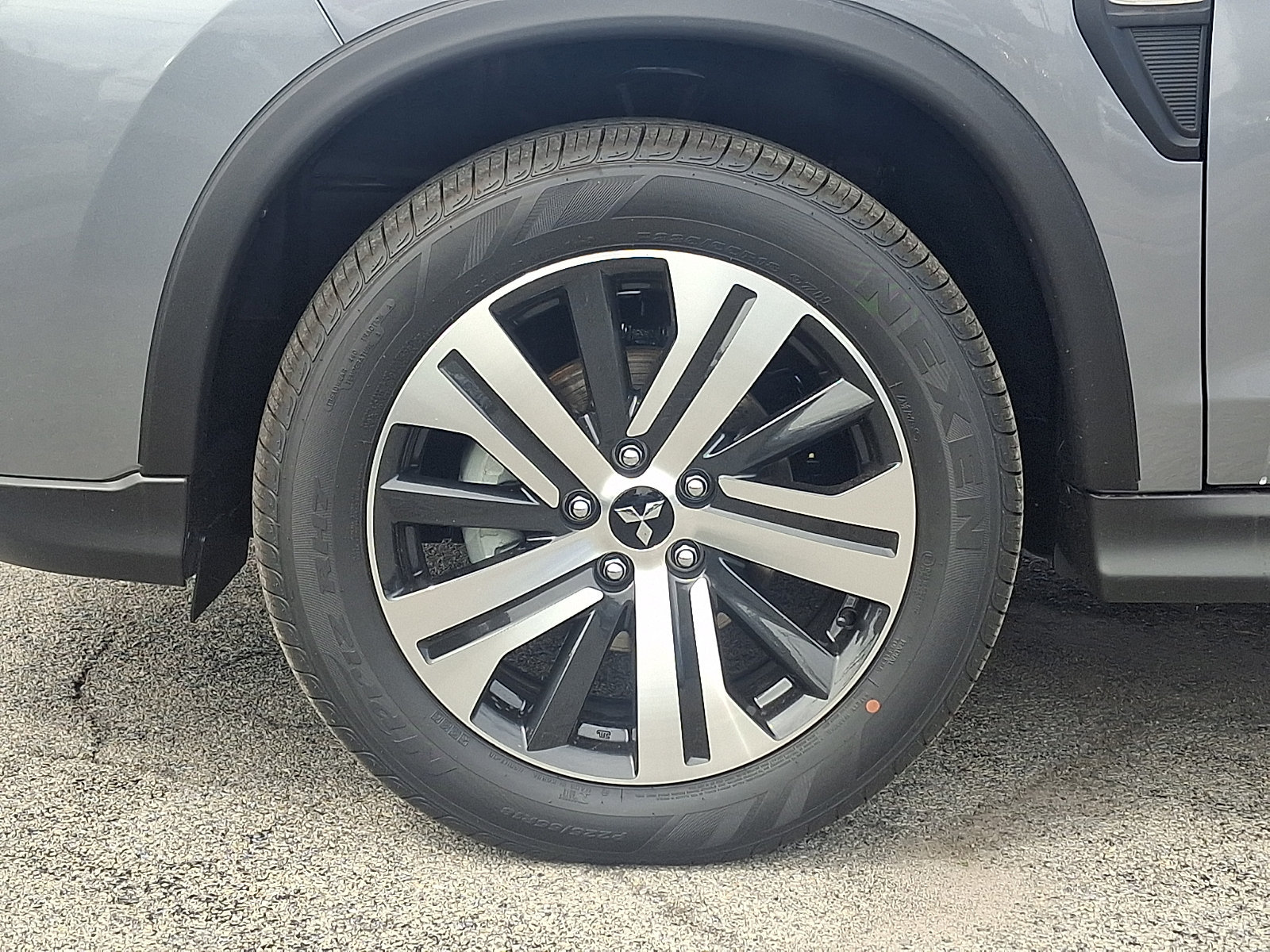 New 2027 Mitsubishi Outlander Sport ES AWD/4WD image 7
