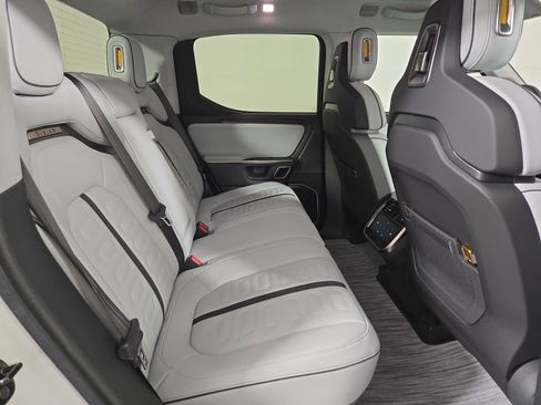 Used 2023 Rivian R1T Adventure image 22